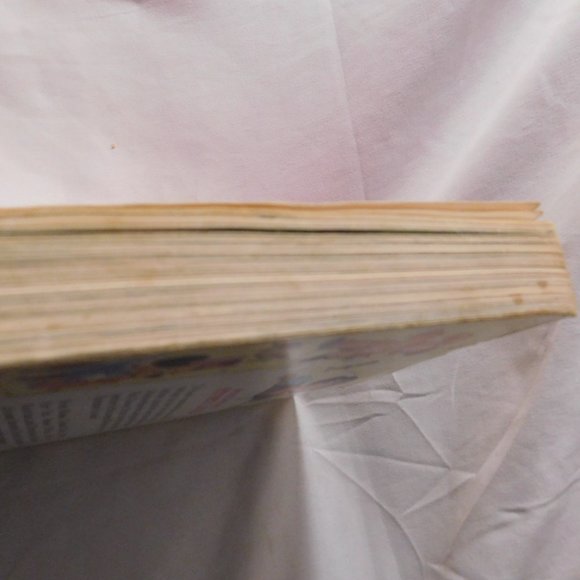 Walt Disney's Story Land 55 Favorite Stories Book Adapted from Walt Disney Films - Picture 8 of 12